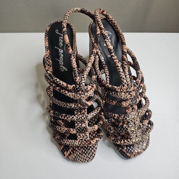 Free People Women's Colette Python Cinched Block Heel Sandal Size 39 - Picture 1 of 4